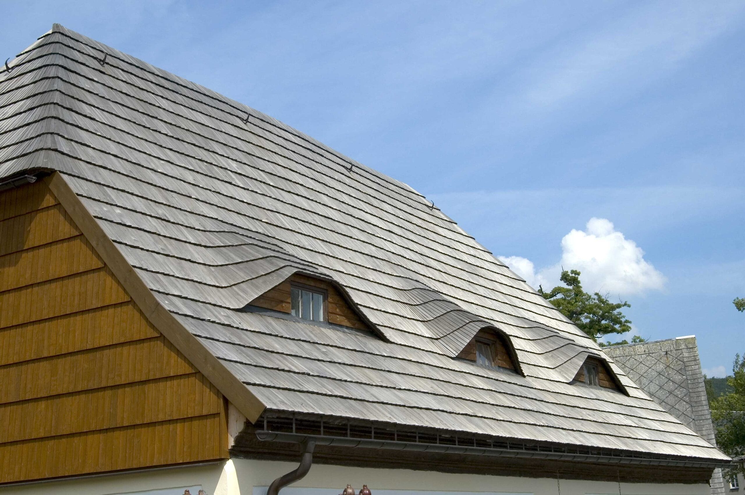 cedar roof cost, cedar roof installation, cedar roof replacement